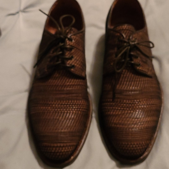 Men's Aquatalia Shoes - Picture 2 of 9